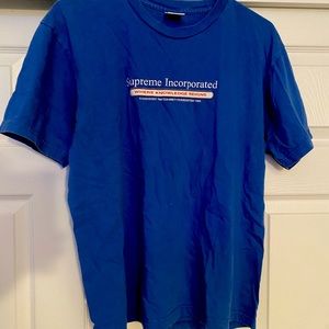 Supreme Incorporated Size Medium